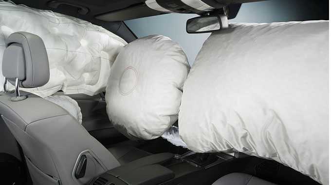 Khủng hoảng túi khí làm đau đầu nhiều hãng xe hơi
