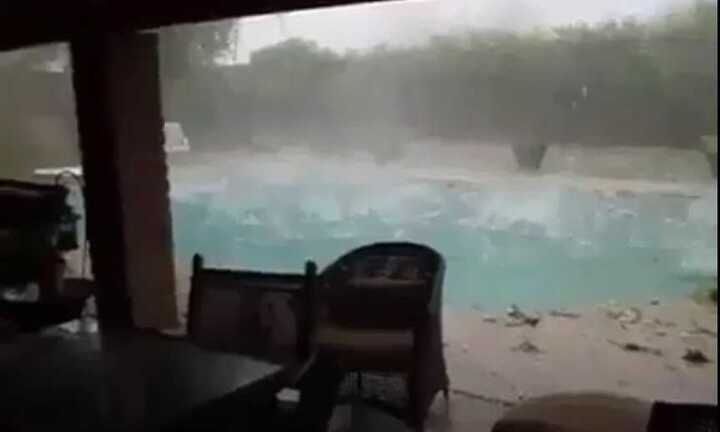 Clip: Thảm họa mưa đá kinh hoàng