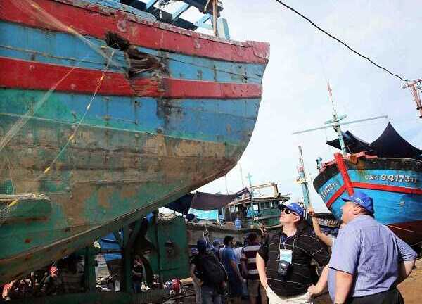 Vạch trần hành động phi lý của Trung Quốc ở Biển Đông