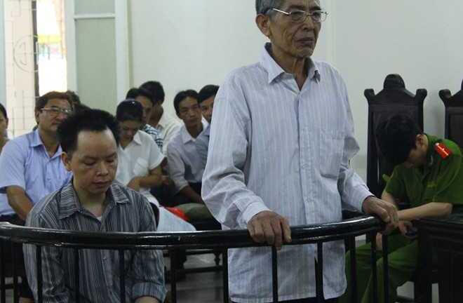 Hai cha con cùng ngồi tù vì 10.000 đồng