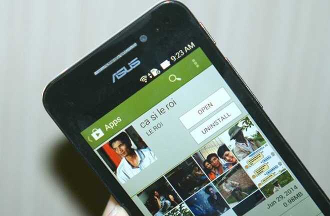 Xuất hiện nhiều ứng dụng ‘ca sĩ Lệ Rơi’ trên Android