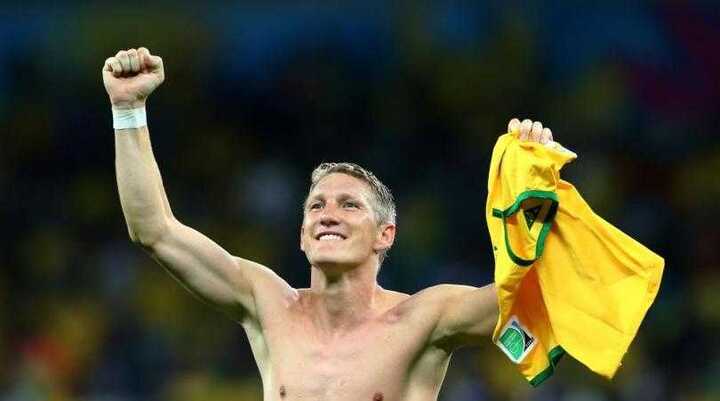 Lỡ thắng đậm Brazil, sao tuyển Đức nhã nhặn xin lỗi