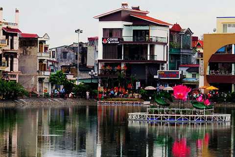 Côn đồ đất Cảng nổ súng chát chúa 