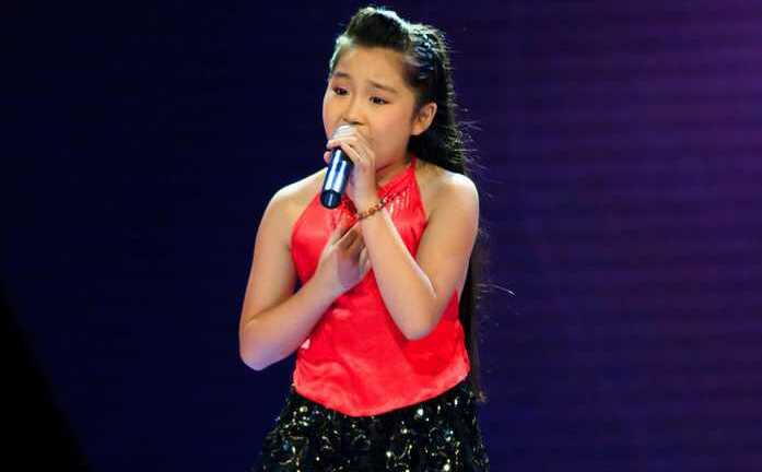 Clip The Voice Kids: Phạm Phương Anh trở thành bản sao Thùy Chi