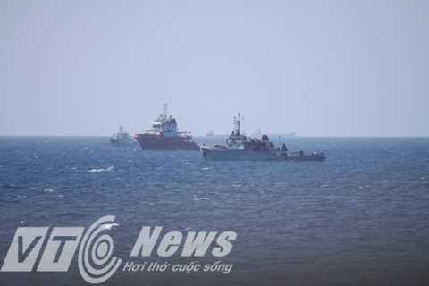 Nhiều tàu Trung Quốc rút khỏi khu vực giàn khoan