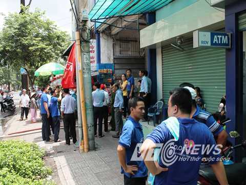 Cháy lớn ở siêu thị, hàng trăm khách tháo chạy tán loạn