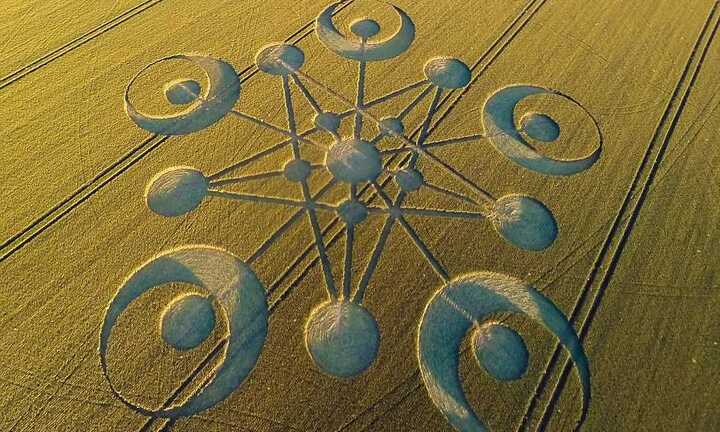 Kí hiệu kỳ lạ người ngoài hành tinh để lại Trái đất