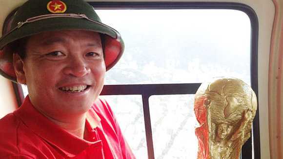 Chuyện chưa kể về người Việt sang Brazil thuê trực thăng xem World Cup