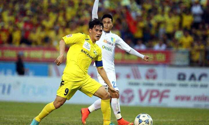 Rộ tin đồn B.Bình Dương 'bơm tiền' cho SLNA