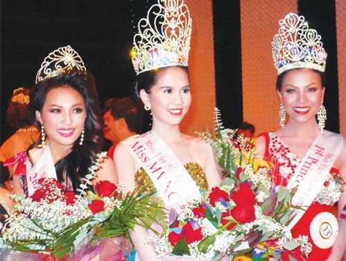 Từ 'hoa hậu ao làng’ đến 'hoa hậu móc rác’