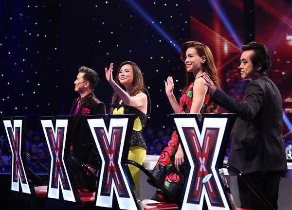 Clip X Factor: Màn tranh cãi của Mr Đàm và Hồ Quỳnh Hương vì chiếc váy