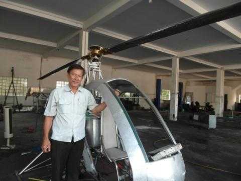 Nông dân Việt tự chế trực thăng, đọ tài thế giới là ai?