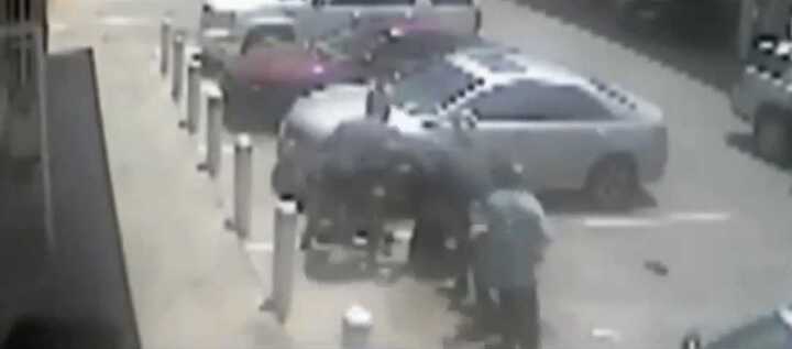 Clip tên cướp xui xẻo đụng độ võ sư hút 4,5 triệu lượt xem