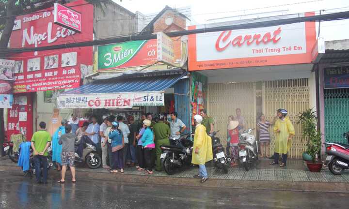 Truy bắt kẻ đâm chém kinh hoàng làm 2 người thương vong