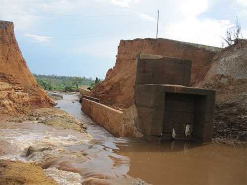 Vỡ đê quai thủy điện Ia Krel 2: Có thể khởi tố nếu cố tình sai phạm
