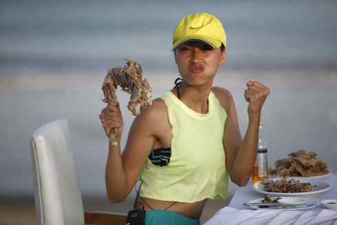 Trang Khiếu và An Đinh khốn khổ vì thịt cừu