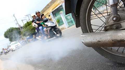 Hàng triệu xe máy hơn 10 'tuổi' phải kiểm định khí thải