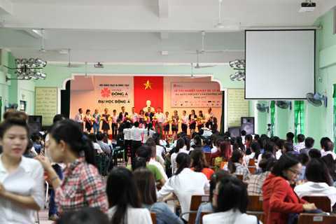 Hơn 500 cơ hội việc làm hấp dẫn sinh viên