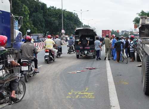 Nữ công nhân chết thảm trên đường đi làm