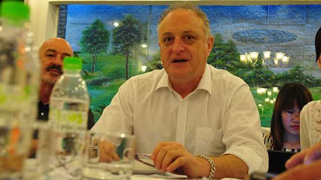 Đại gia vàng Bồng Miêu và Phước Sơn đang 'diễn kịch' gì?