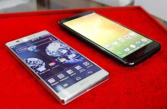 Bí mật gốc gác smartphone siêu rẻ xách tay Hàn Quốc