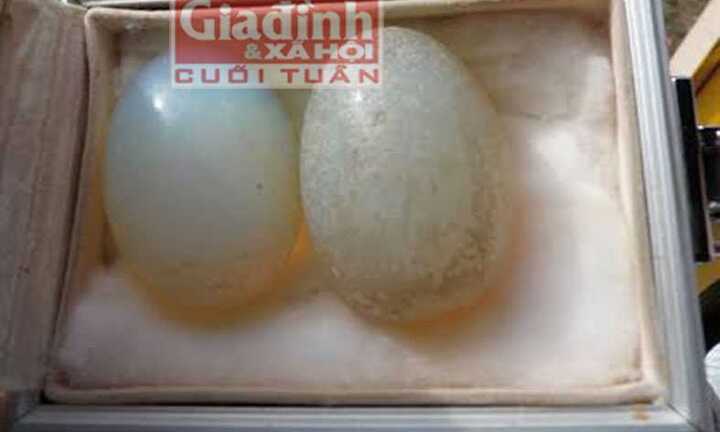 Giai thoại kỳ lạ về cặp ngọc chôn dưới bàn thờ Phật