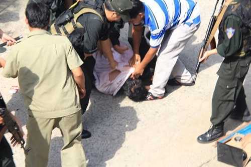 Những tiết lộ 'sốc' vụ khống chế nhân tình chấn động