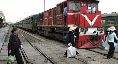 Bộ trưởng Thăng phê bình 'quan' đường sắt nói mà chưa làm