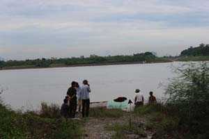 Vụ Cát Tường: Thuê thợ lặn, lưới quét tìm phần đầu