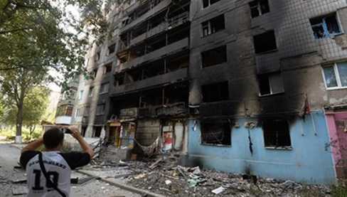 Quân ly khai Ukraine đề nghị ngừng bắn