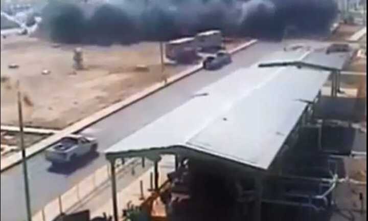 Kinh hoàng nhà máy xăng phát nổ rung chuyển một vùng