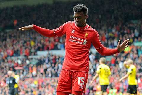 Man Utd xuôi chèo mát mái, Liverpool học quên Suarez