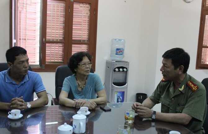 Vụ Cát Tường: Sẽ giám định 'chất lạ' trên thi thể chị Huyền