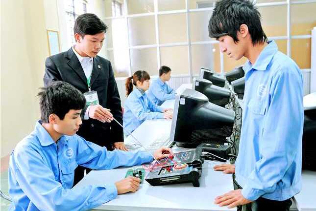 Quản lý dạy nghề thế nào?