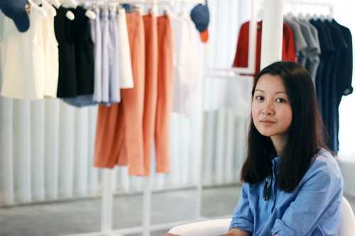 8X tay ngang tạo dựng thương hiệu thời trang riêng