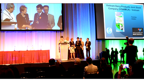 Vinamilk đạt giải thưởng IUFoST 2014 tại Canada