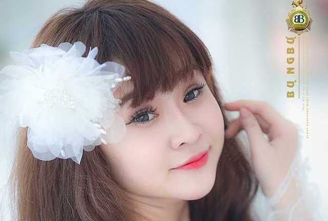 Nữ sinh xinh xắn học bổ túc, kiếm 40 triệu/tháng