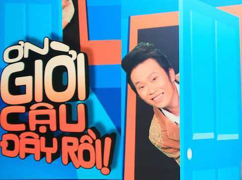 Hoài Linh đắt show giám khảo sau thất bại khi làm MC