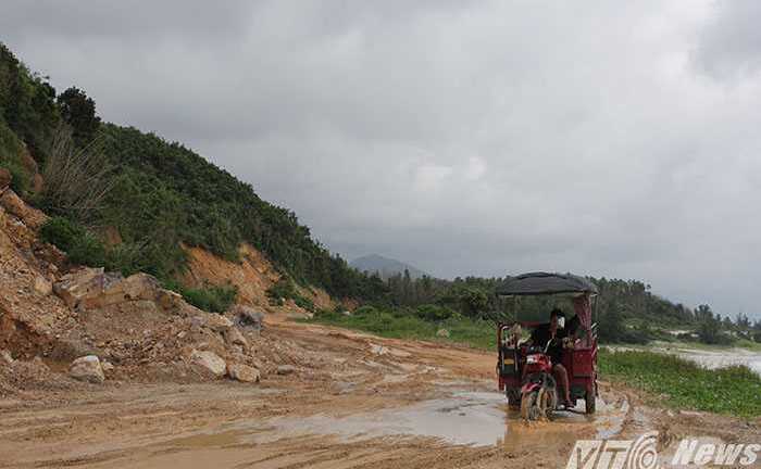 Đường 'giời hành' ở Quan Lạn: Chủ đầu tư yếu kém, khách du lịch bỏ chạy