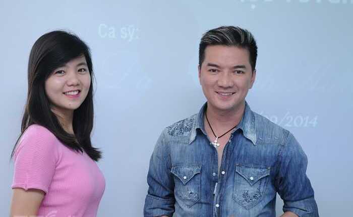 Đang giao lưu trực tuyến với ca sỹ Đàm Vĩnh Hưng