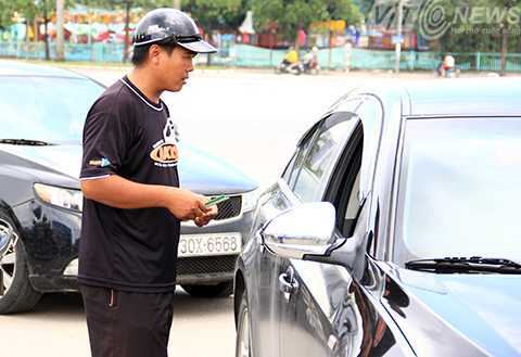 Xem U19 Việt Nam, cẩn thận bị 'chặt chém'