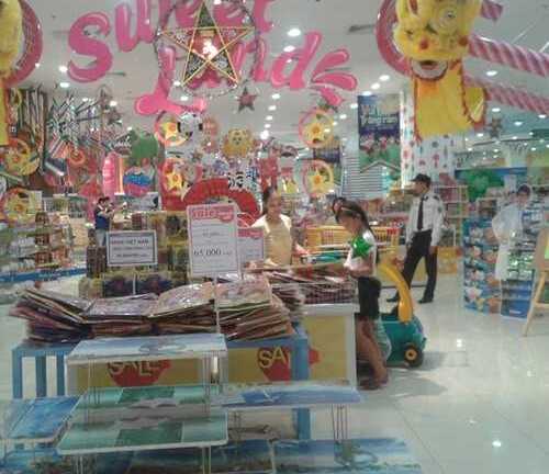 Chọn quà Trung thu ý nghĩa cho bé