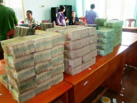 Buôn lậu hơn 18 tỷ đồng qua cửa khẩu: Truy tìm kẻ bảo kê