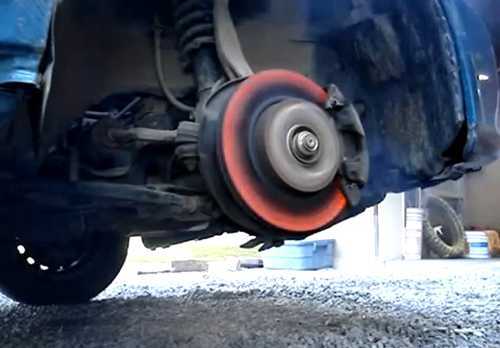 Video phanh Honda Civic cháy đỏ chỉ sau 1 phút