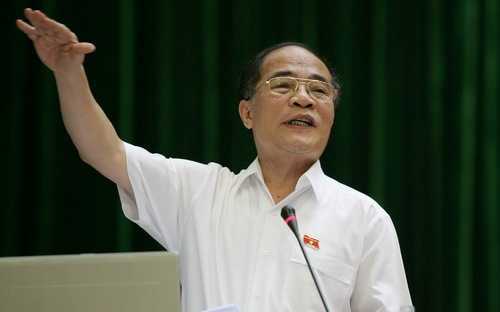 Làm luật kiểu 'dễ làm khó bỏ': Đã đến lúc Quốc hội cần tuyên chiến