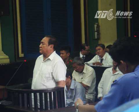 Lập hồ sơ giả, bốc mộ khống lãnh 22 năm tù