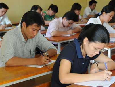 Giáo viên trúng tuyển phải 'ủng hộ' 50 triệu cho huyện