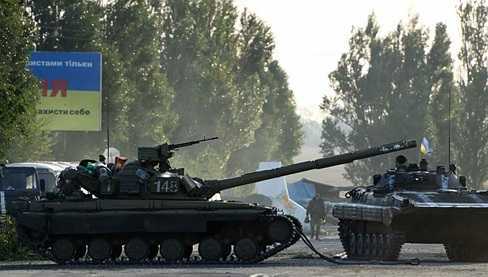 Quân đội Ukraine bị tố nã pháo giết hại dân thường