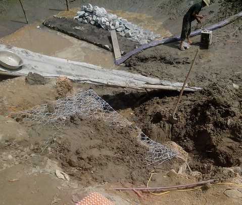 Rò điện công trình, một bảo vệ bị giật chết