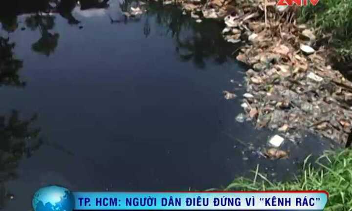 Dân TP.HCM khốn khổ kêu cứu trước dòng kênh thối
